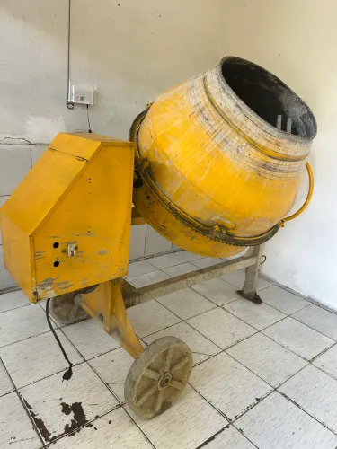 Locação de Betoneira 