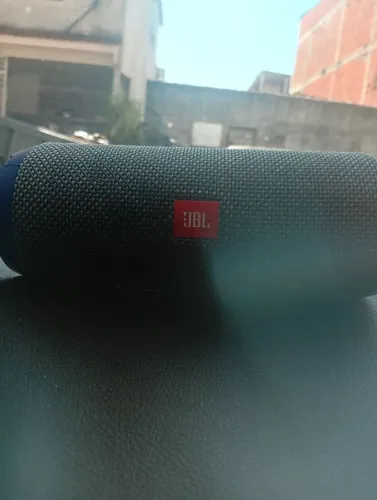 JBL Flip 4
