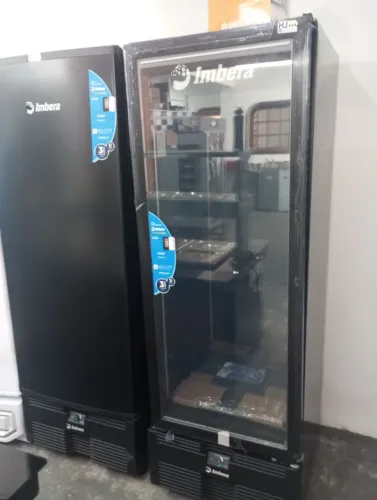 NZ. Freezer vertical porta de vidro com desembaçador 570L IMBERA 