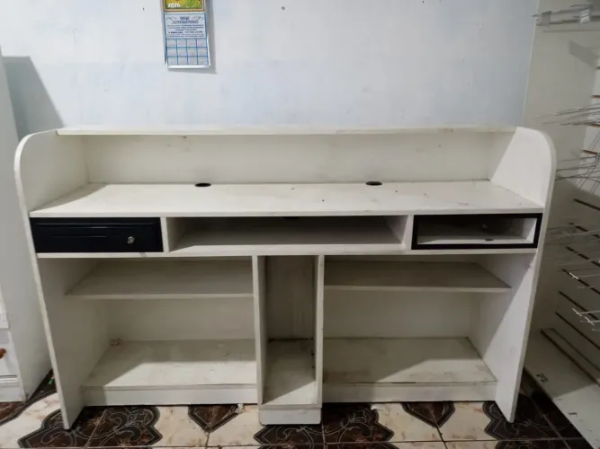 Balcão de Caixa / Balcão de Atendimento em MDF para Comércio c/ caixa registradora