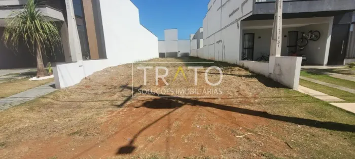 Térreo à venda no Condomínio Terras da Estância