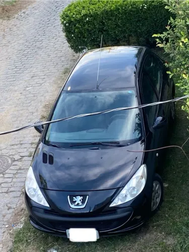 Peugeot 207 XR Sport 1.4 Flex 8V 5P 2010