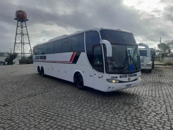 ÔNIBUS RODOVIÁRIO