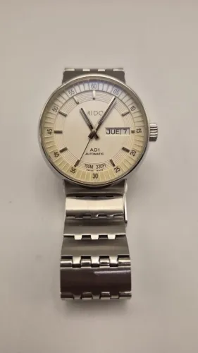 Relogio Masculino MIDO All Dial AD1 ? M8330.4.11.13
