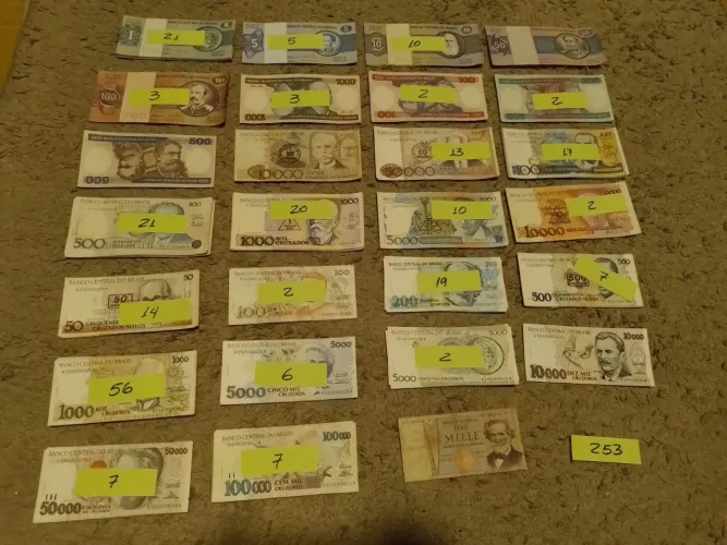 Cédulas de Papel Antigas Colecionador