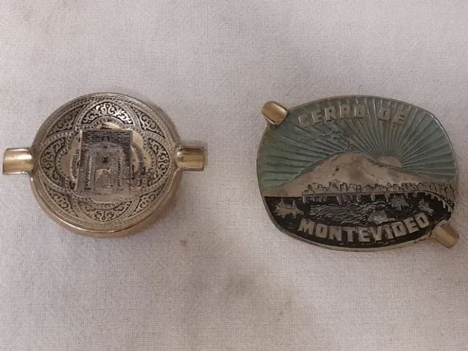 Cinzeiros Souvenir Uruguaios Vintage - Anos 60/70