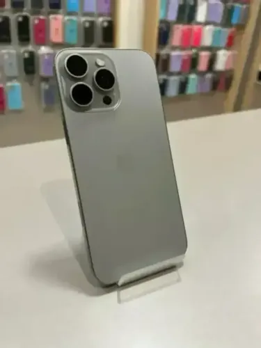 iPhone 16 Pro Max 256GB Natural Seminovo 94% - retire em loja na Savassi