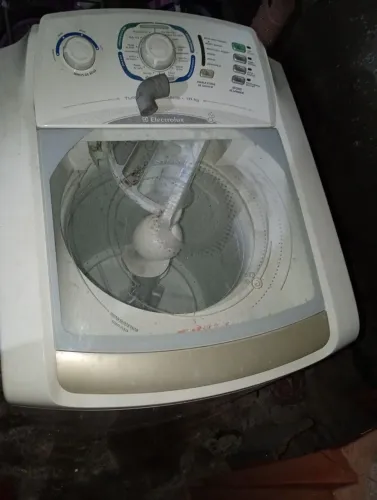 Máquina de lavar Electrolux 10kg