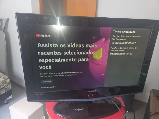 TV Samsung 32 polegadas ( Não é  Smart TV)