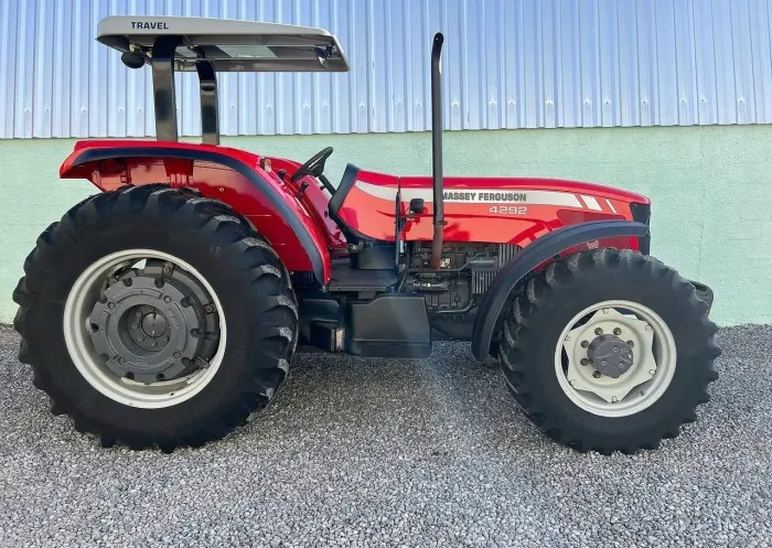 Trator Massey Fergunson 4292 2013 - Entrada 10%