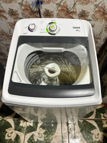Máquina 11 kls semi nova com garantia