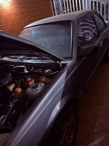 Chevrolet Monza GL 2.0 Efi/sl/l/650/club/barc.2e4p (álcool) 1988
