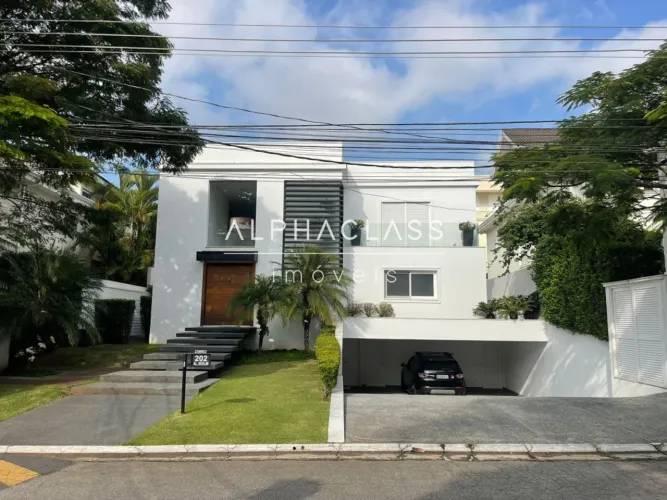 Excelente Casa MOBILIADA para VENDA e LOCAÇÃO em Condomínio Fechado - Alphaville/Tamboré