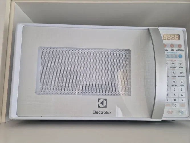 Forno Micro-ondas Electrolux Mto 30 Branco 20L - 110V<br>R$350,00