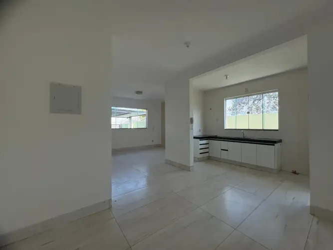 Apartamento 03 Quartos sendo 01 Suíte Plena com closet - plano Diretor Sul