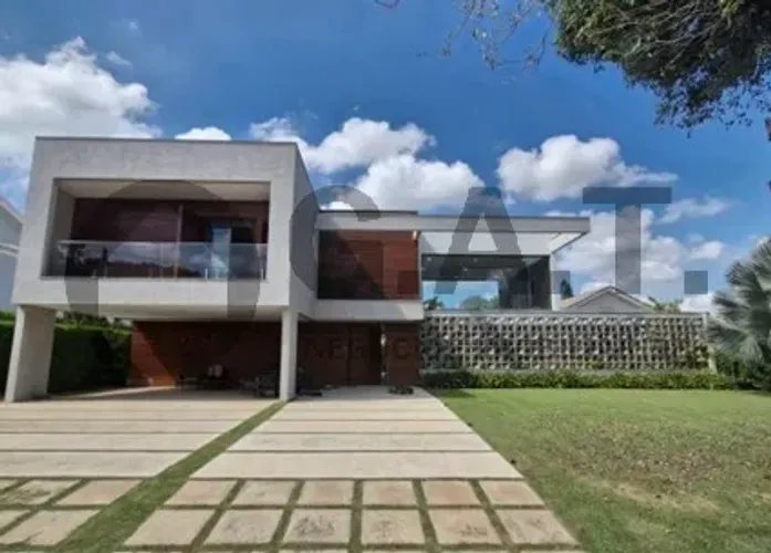 Casa de luxo em condomínio em Aracoiaba da Serra-SP: 4 quartos, 4 suítes, 2 salas, 3 banhe