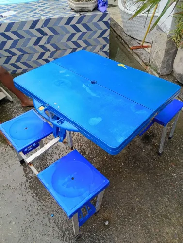 Mesa portátil 4 cadeiras para praia 