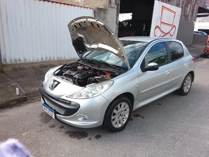 Peugeot 207 XS 1.6 Flex 16V 5P Aut. 2011