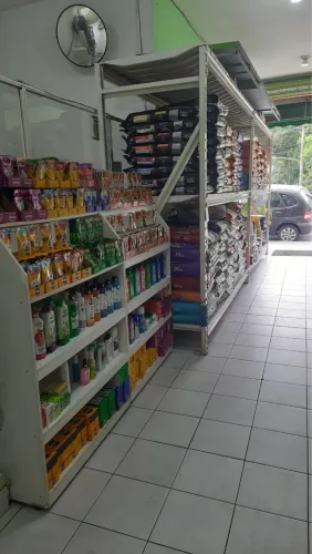 Vende-se Pet Shop