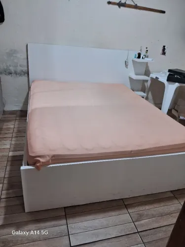 Vendo cama de mdf king