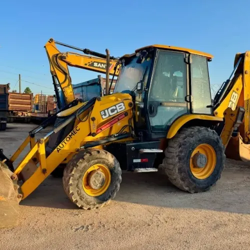 RETROESCVADEIRA JCB 3CX 2019