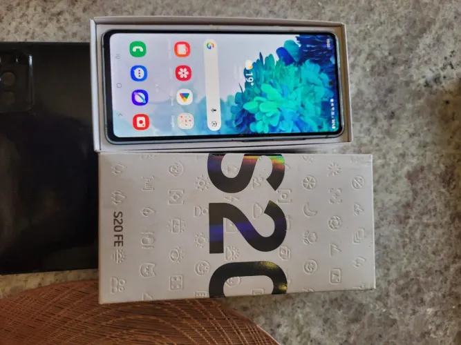 Sansung s20 fe 128 GB Snapdragon