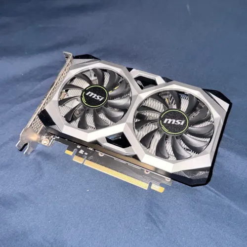 Placa de video GTX 1650 4gb