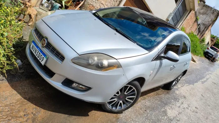Fiat Bravo Absolute 1.8 Flex 16V 5P 2011