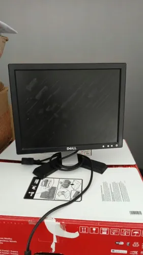 Monitor DELL 3x4