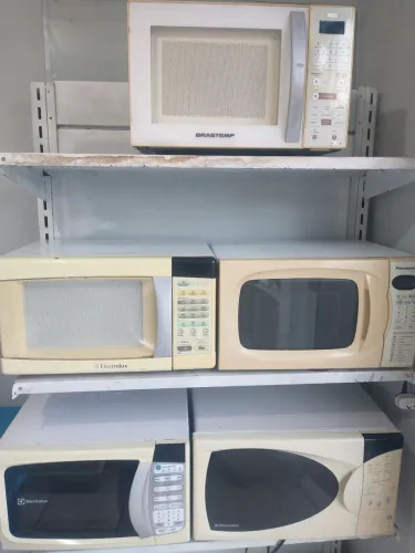 Microondas funcionando á130,00
