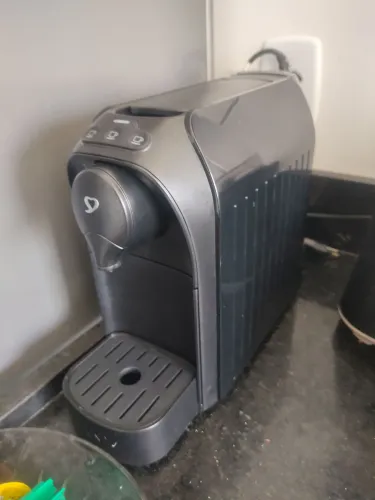 CAFETEIRA PASSIONE TRÊS CORAÇÕES