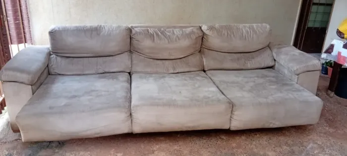 Sofá retrátil 3 lugares