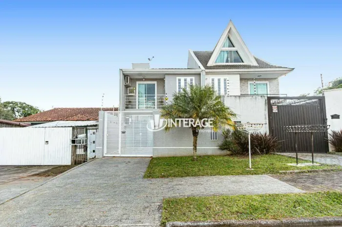 Sobrado com 3 quartos à venda, 130 m² por R$ 890.000 - Santa Felicidade - Curitiba/PR