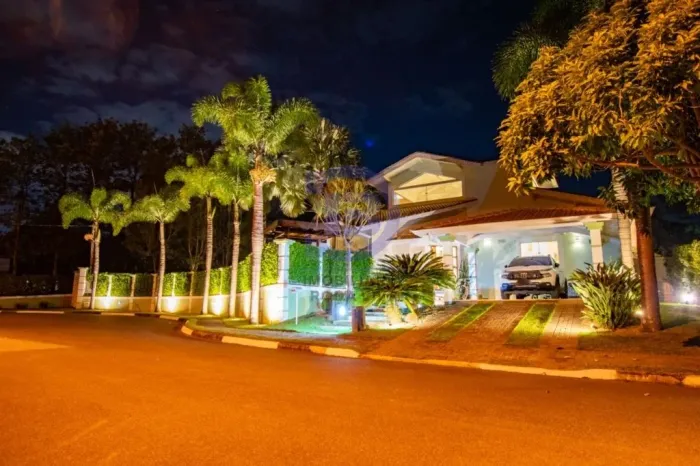 Casa em condominio de alto padrao - Atibaia
