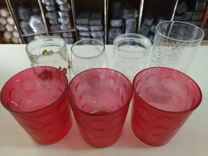 Copos diversos+ taça 