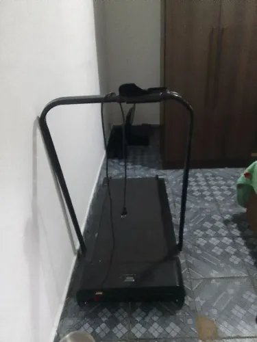 Vendo Esteira doméstica usada em ótimo estado só R$500,00