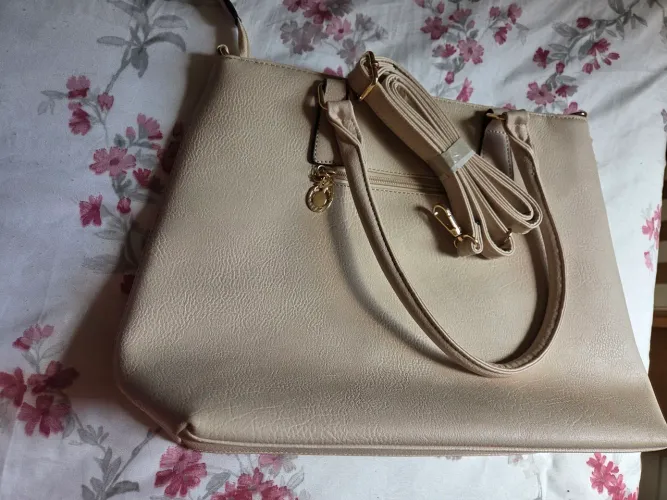 Bolsa feminina cor bege