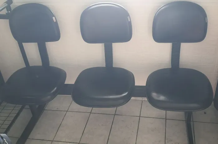 Banco de espera 3 Lugares Preto