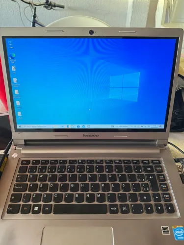 Notebook Lenovo 4Gb ram - 500 gb memória