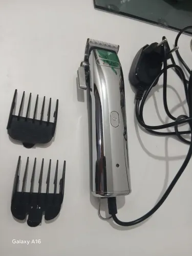 Maquina corta cabelo lizze