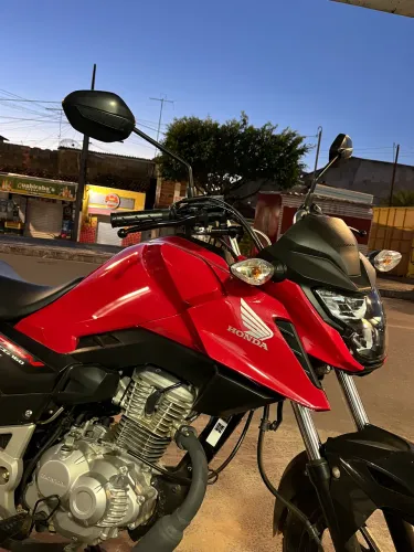 FAN 160 25/25 EXTREMAMENTE NOVA, 2.900 Km rodados