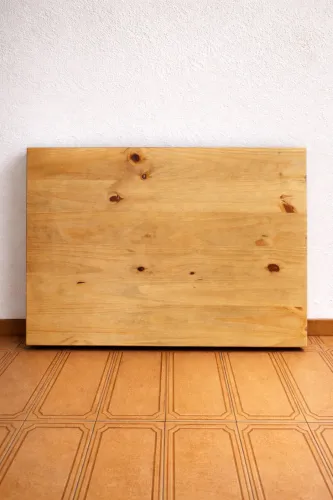 Mesa de madeira retrátil