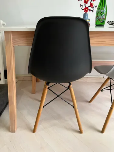 Cadeira Eames