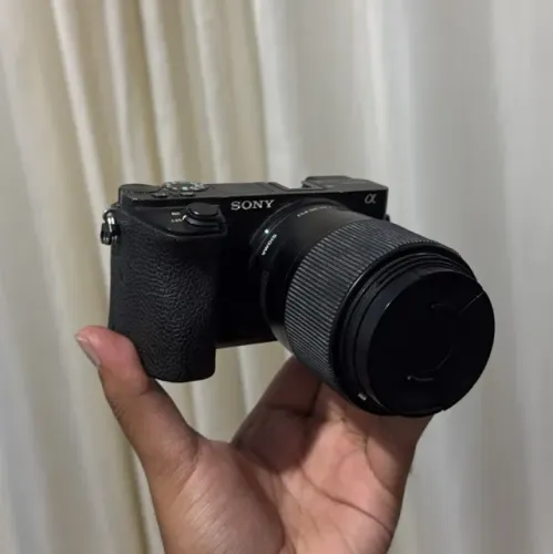 Máquina Sony A6500 + 2 Lentes e Acessórios