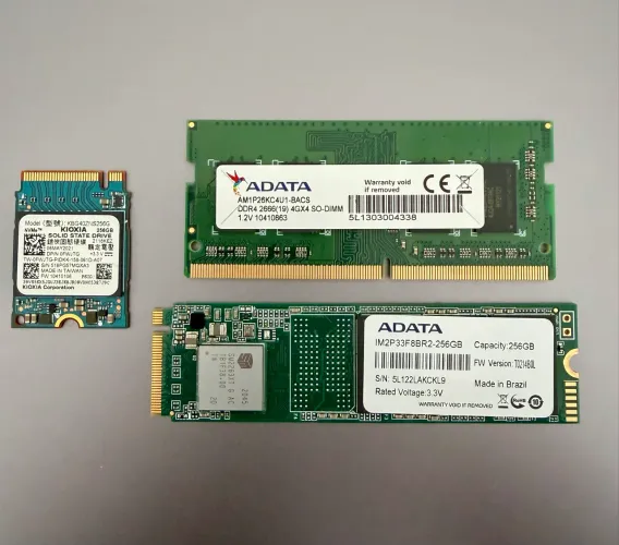 NVME 256GB - 2 unidades