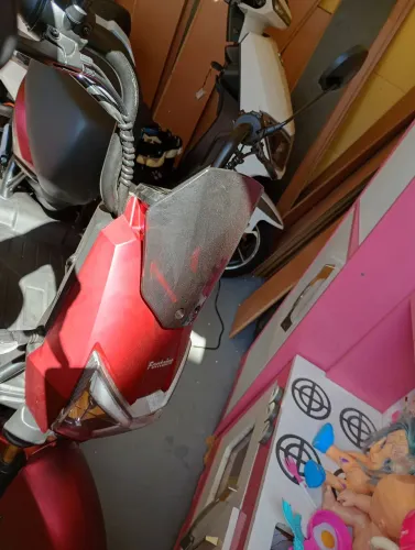 Moto elétrica único dono