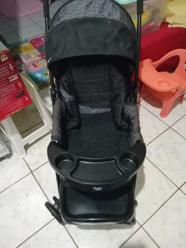 Carrinho de Bebê cosco