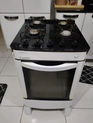 Fogão esmaltec usado