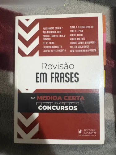 Livro -     Revisão em Frases Concursos JusPodivm Revisão Rápida Completa