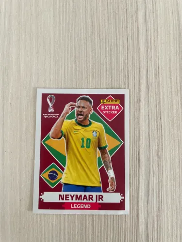 Figurinha Legend Neymar bordô 2022
